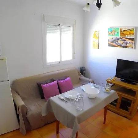 Marconi Apartment *